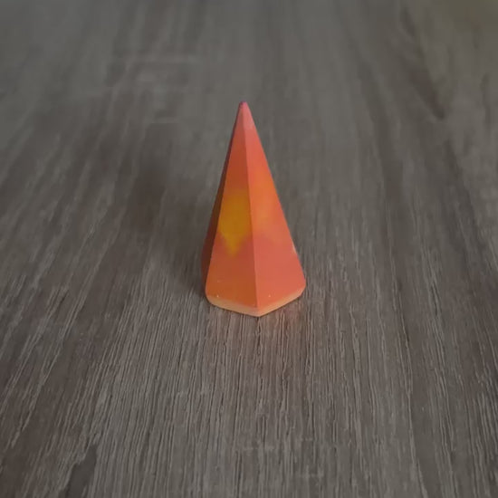 orange-gelb marmoriert